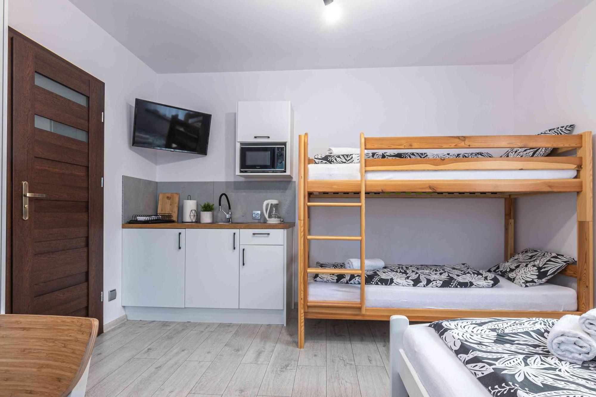 Dworek Na Zakrecie - Noclegi Zator Bagian luar foto