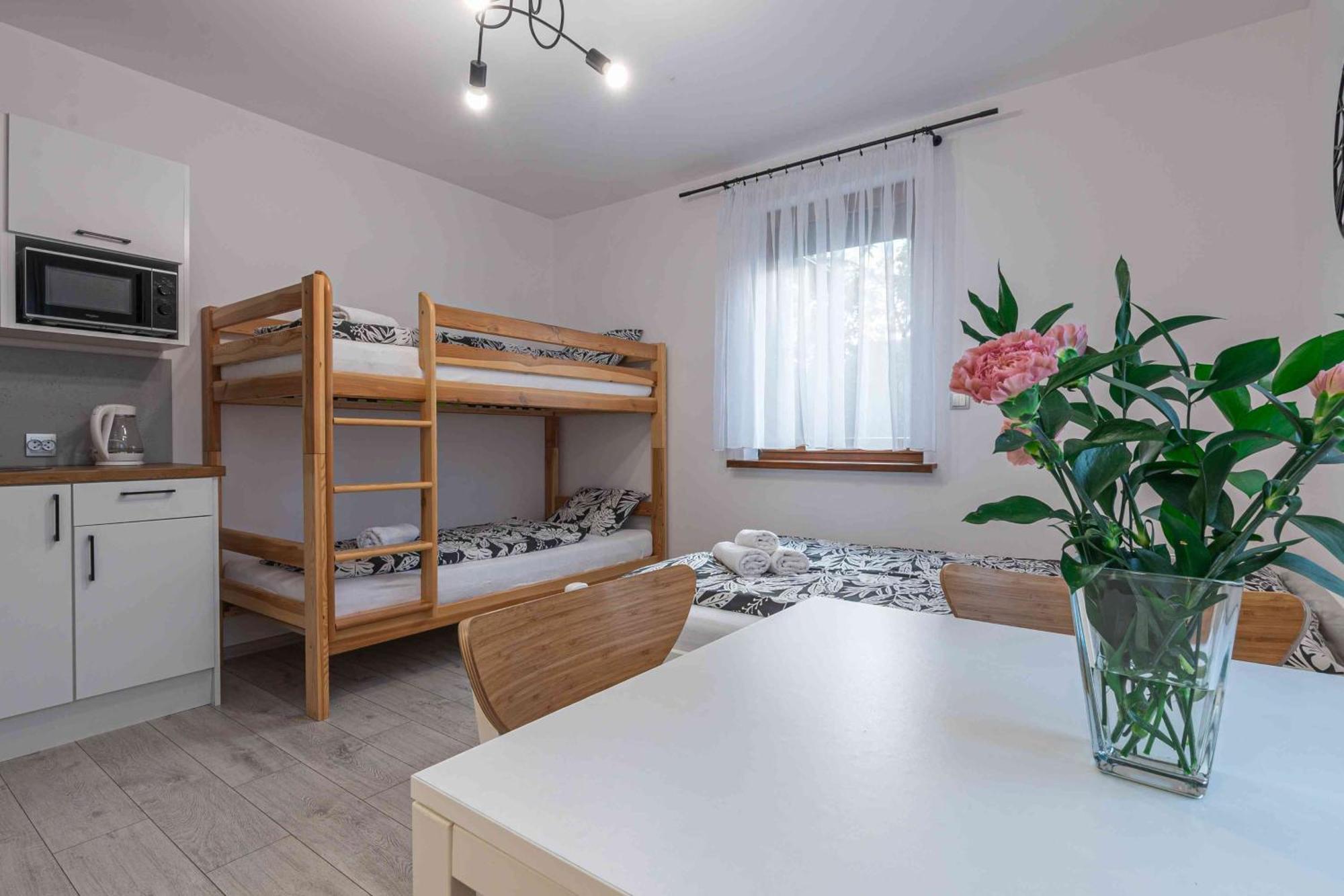 Dworek Na Zakrecie - Noclegi Zator Bagian luar foto